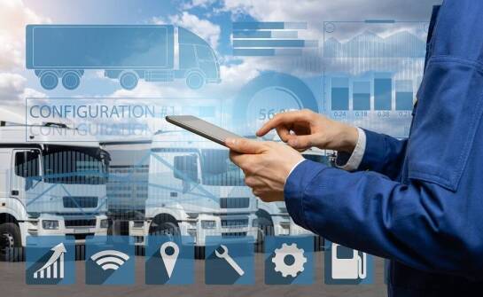 Jak integracja systemu monitorowania pojazdów z innymi technologiami wpływa na efektywność?