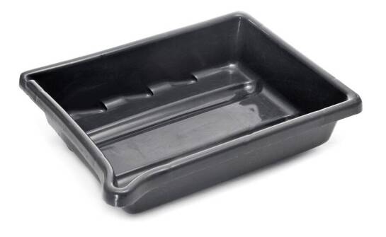 Jakie są najważniejsze cechy ociekowych wanien dla efektywności operacyjnej?