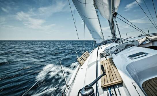 Innowacyjne PTFE uszczelki dla przemysłu morskiego – niezawodność w trudnych warunkach