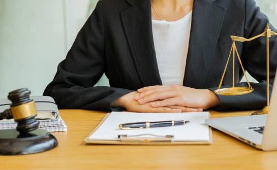 Rola adwokata w handlowych mediacjach – korzyści dla przedsiębiorców