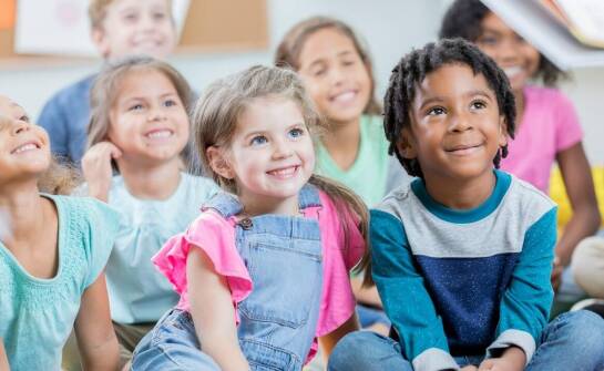 Znaczenie grupowej terapii dla dzieci z problemami społecznymi