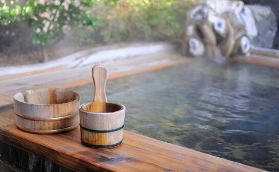 Termy Cieplickie a tradycje uzdrowiskowe w regionie – krótka historia