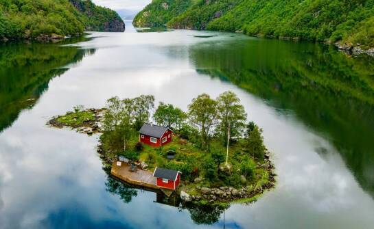 Jak przygotować się do rejsów po norweskich fiordach, by maksymalnie je wykorzystać?