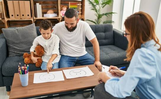 Znaczenie współpracy rodziców i terapeutów w procesie diagnozy i terapii