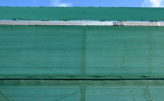 Kluczowe cechy, które powinna posiadać solidna siatka przeciw gradobiciu