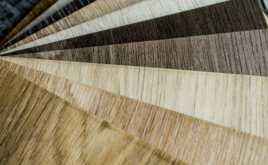 Jakie materiały są najczęściej wykorzystywane do produkcji szerokich klejących taśm?