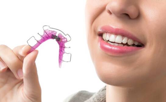 Jak długo trwa ortodontyczne leczenie i od czego to zależy?