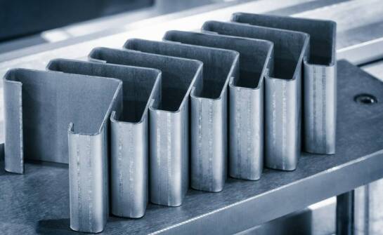 Jak ceowniki poprawiają wytrzymałość stalowych konstrukcji?