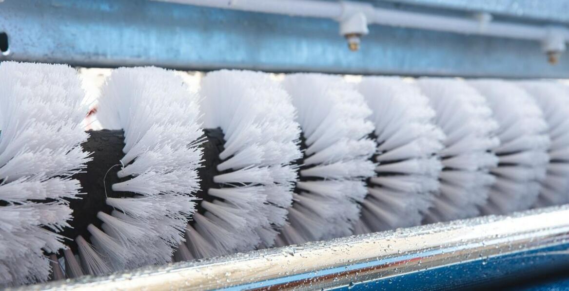 Jakie innowacje wprowadzamy w produkcji technicznych szczotek?