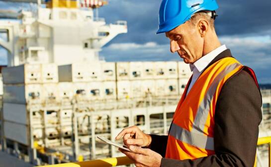 Wpływ profesjonalnego doradztwa na skuteczny wywóz kontenerów