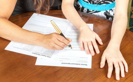 Jak kancelaria może pomóc przy sporządzeniu umowy alimentacyjnej?