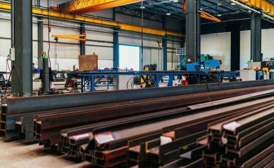 Wybór odpowiedniego stalowego profilu C dla zastosowań inżynieryjnych