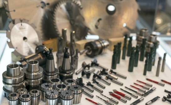 Zastosowanie silikonowych narzędzi w nowoczesnej automatyce przemysłowej