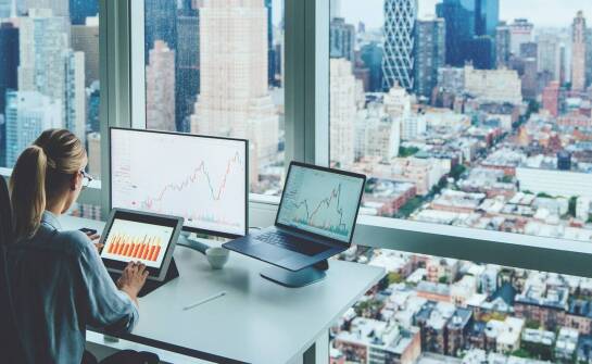 Jak wycena nieruchomości wpływa na strategie energetycznej oszczędności?