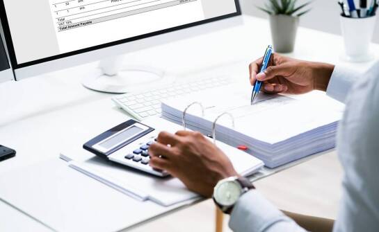 Jak sporządzanie deklaracji VAT wpływa na zgodność z przepisami?