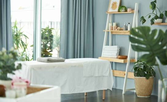 Hipnoterapia w terapii emocjonalnych problemów: Holistyczne sposoby radzenia sobie z lękami