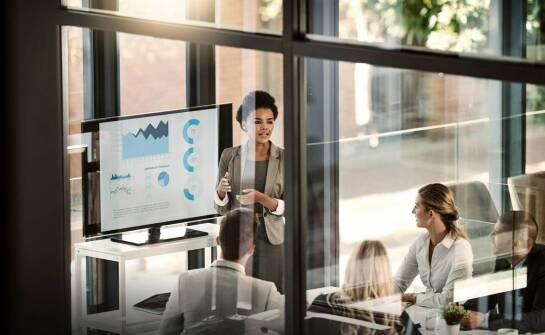 Korzyści finansowe z wdrożenia Webcon KSeF w dużych przedsiębiorstwach