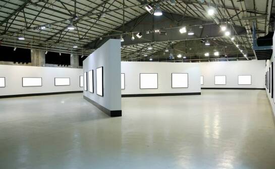 Rollupy jako część reklamowej kampanii – jak je efektywnie wykorzystać?