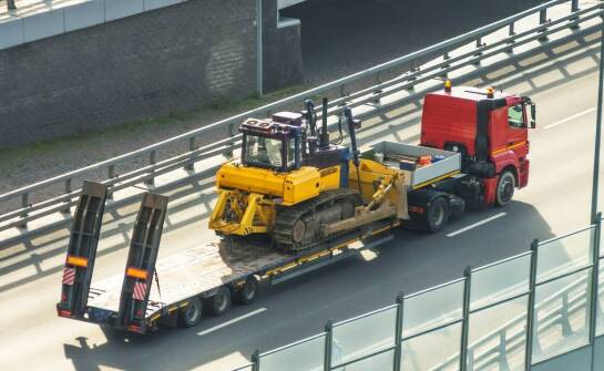Transport wielkogabarytowy na Żoliborzu – jakie rozwiązania oferuje nasza firma?
