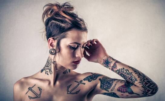 Proces konsultacji przed wykonaniem tatuażu coveru: co warto wiedzieć?