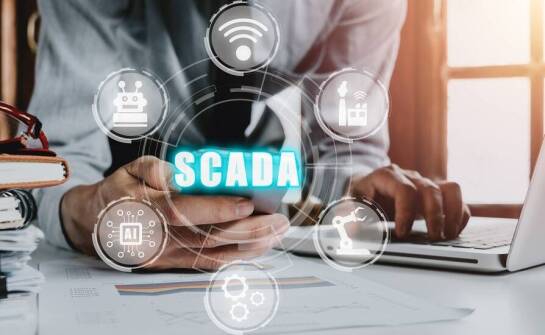 Jakie korzyści przynosi zastosowanie oprogramowania SCADA przy budowie maszyn?