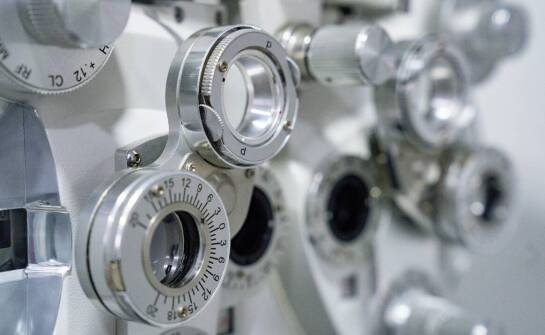 Dlaczego precyzyjna diagnostyka wzroku jest kluczowa w optyku Bloch?