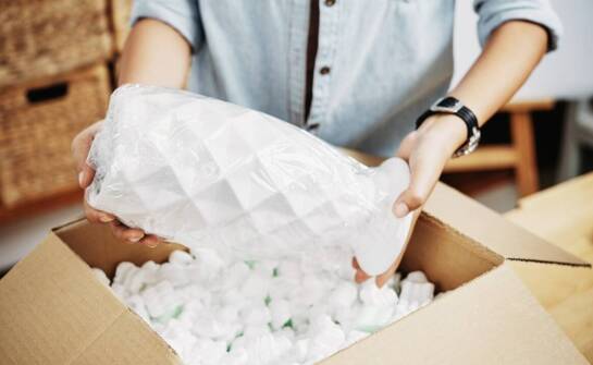 Jak pianka PE wspomaga ochronę mebli przed uszkodzeniami?