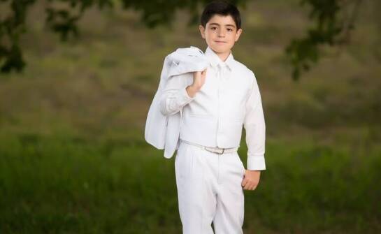 Dlaczego komunijna komża jest nieodłącznym elementem Pierwszej Komunii Świętej?