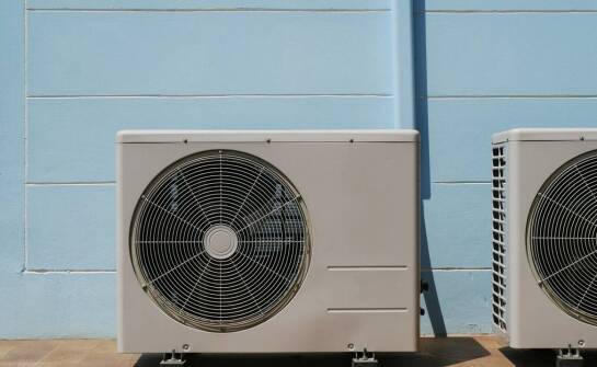 Powietrzne pompy ciepła a oszczędność energii – jak to działa?