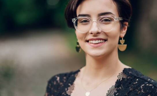 Zalety korekty odstających uszu w kontekście estetyki twarzy