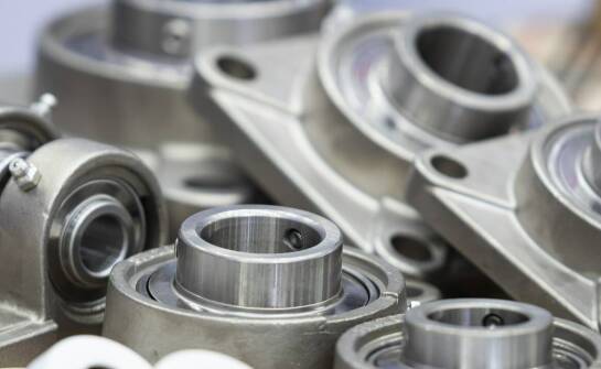 Uszczelki do połączeń kołnierzowych - jak materiał wpływa na żywotność?