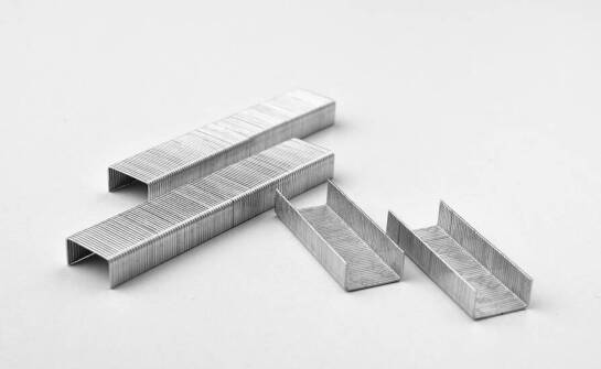 Zszywki 10 mm – mały element, wielkie znaczenie w meblarstwie