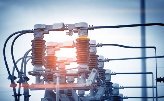 Rola głowic i muf w modernizacji sieci elektroenergetycznych