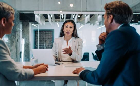 Jak doradztwo HR ułatwia otrzymanie karty pobytu dla cudzoziemców?