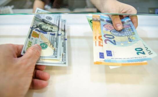 Dlaczego warto znać szczegóły oferty kantoru przed dokonaniem transakcji?