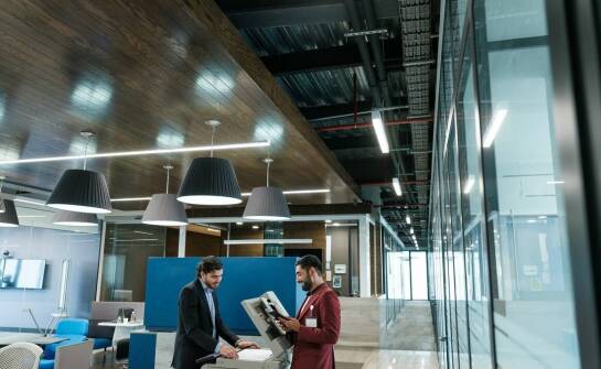 Zalety profesjonalnego technicznego doradztwa przy wyborze klimatyzacji