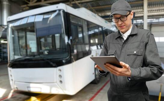 Przeróbka busa na brygadówkę: jak zapewniamy najwyższe standardy bezpieczeństwa?