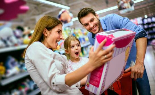 Hurtownie dziecięcych artykułów: kluczowe produkty wspierające rozwój dziecka