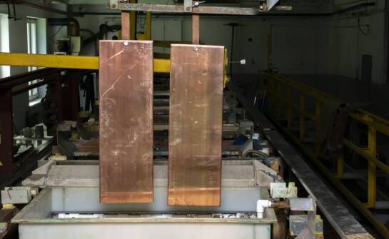 Jakie są najważniejsze czynniki wpływające na skuteczność galwanizacji?