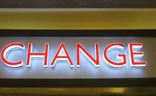 Funkcjonalność i estetyka 3D liter w przestrzeni publicznej