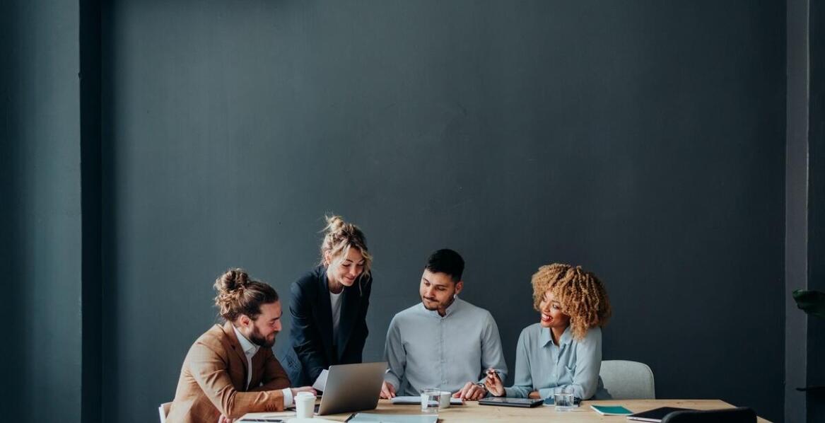 Jak doradztwo dla cudzoziemców wspiera rozwój zespołów międzynarodowych w firmach
