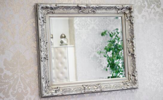 Stylowe ramy do luster – jak wybrać idealną ramę dla siebie?