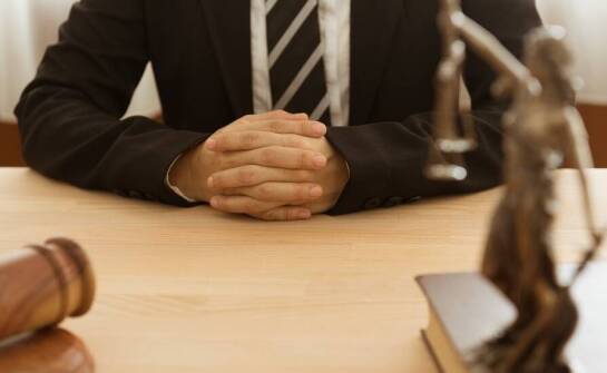 Adwokat kościelny a sprawy o dyspensę – co warto wiedzieć?