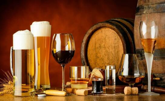 Wybór alkoholu a temat wesela – jak dopasować?