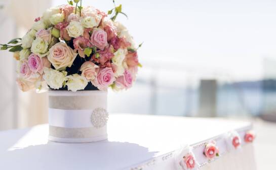 Tworzenie bukietu z róż – od klasyki po nowoczesność