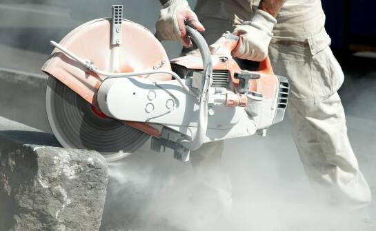 Komfort i bezpieczeństwo pracy z nowoczesnymi betonowymi pilarkami