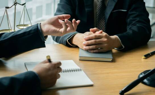Rola adwokata w procesach cywilnych: jak skutecznie dochodzić swoich praw?