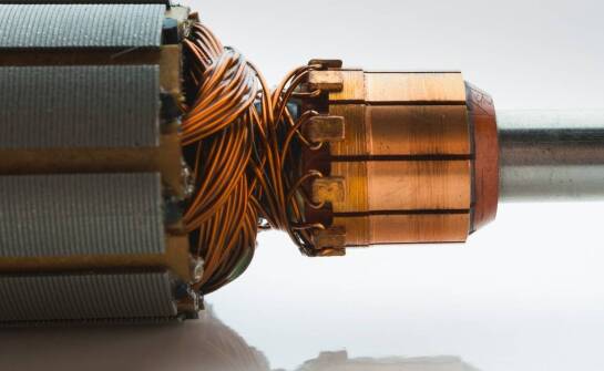 Wpływ profesjonalnej regeneracji na długowieczność elektrowrzecion.