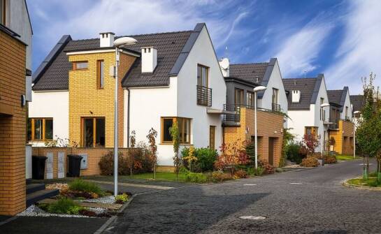 Jak bliskość natury wpływa na życie mieszkańców? Korzyści z wyboru osiedla we Falenicy