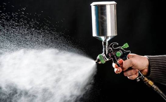 Znaczenie ergonomii w projektowaniu nowoczesnych lakierniczych pistoletów